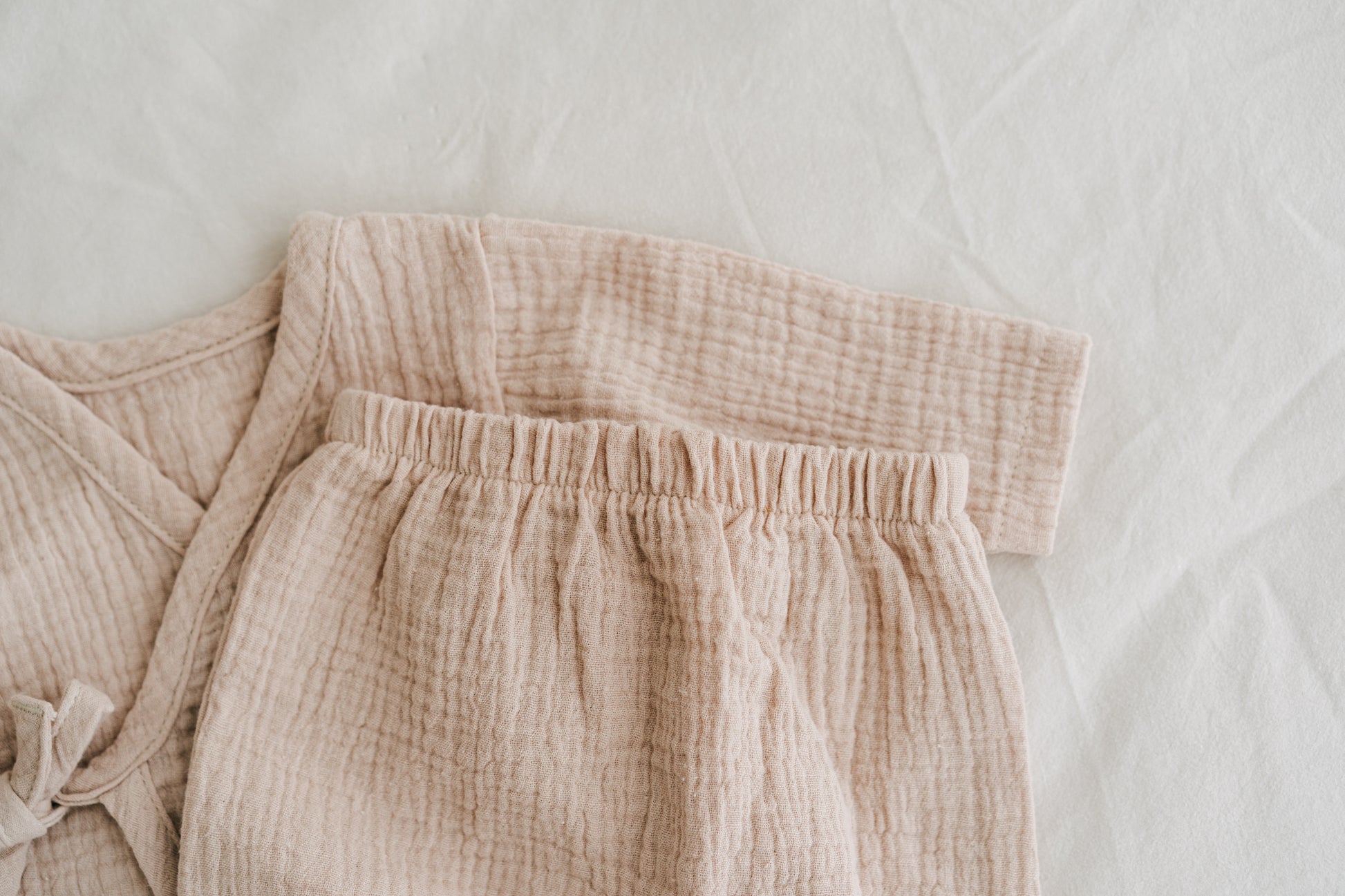 Newborn Coming Home Outfit | Baby Muslin Shirt and Pants in Beige, 0-3 Months
